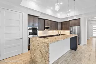 82 Hubble Ln, Satellite Beach, FL 32937 - Photo 9