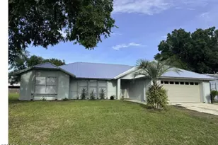 769 Bautzen Ave NW, Palm Bay, FL 32907 - Photo 1