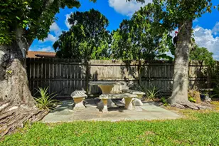 821 Hanover Ct, Rockledge, FL 32955 - Photo 27