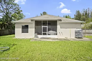 463 Avocado Rd NW, Palm Bay, FL 32907 - Photo 23