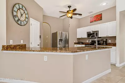 510 Sunset Lakes Drive, Merritt Island, FL 32953 - Photo 13