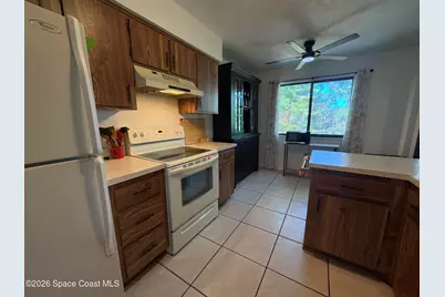 9020 York Lane #10h, West Melbourne, FL 32904 - Photo 5