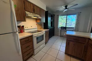 9020 York Ln, West Melbourne, FL 32904 - Photo 5