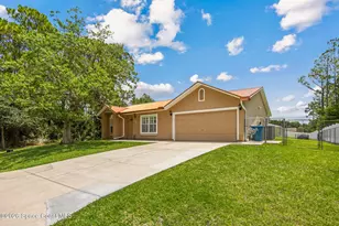 491 Carpenter Ave NW, Palm Bay, FL 32907 - Photo 3