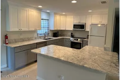 317 Dartmouth Avenue, Melbourne, FL 32901 - Photo 3