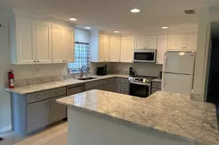 317 Dartmouth Ave, Melbourne, FL 32901 - Photo 3