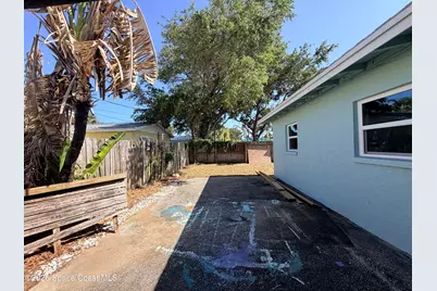 143 E Grant Avenue, Cocoa Beach, FL 32931 - Photo 21