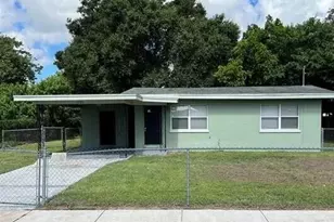 1725 31st St NW, Winter Haven, FL 33881 - Photo 1