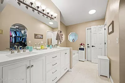 4670 Blackmore Court, Melbourne, FL 32934 - Photo 33