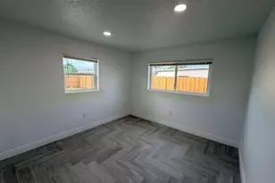 233 NE 1 Street NE, Satellite Beach, FL 32937 - Photo 15