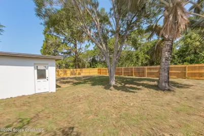 861 Furth Road NW, Palm Bay, FL 32907 - Photo 23
