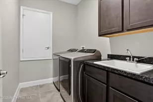4690 Hebron Dr, Merritt Island, FL 32953 - Photo 17