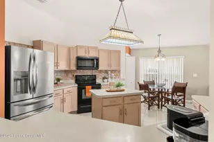 992 Shaw Cir, Melbourne, FL 32940 - Photo 15
