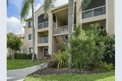 1670 N 42nd Circle #203, Vero Beach, FL 32967 - Photo 3