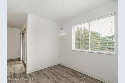 1670 N 42nd Circle #203, Vero Beach, FL 32967 - Photo 11