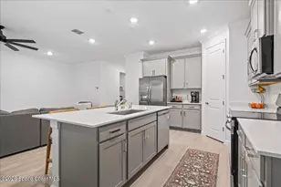 1731 Marigold Trl NW, Palm Bay, FL 32907 - Photo 11