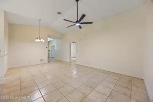 4077 Mt Carmel Ln, Melbourne, FL 32901 - Photo 17