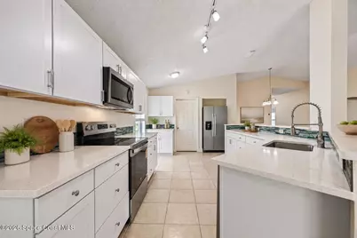 4077 Mount Carmel Lane, Melbourne, FL 32901 - Photo 5