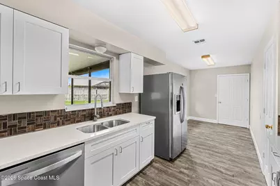 986 Jettie Street NE, Palm Bay, FL 32907 - Photo 15