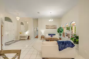 370 Normandy Dr, Indialantic, FL 32903 - Photo 15