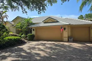 370 Normandy Dr, Indialantic, FL 32903 - Photo 5