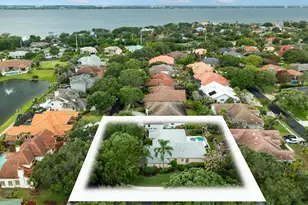 370 Normandy Dr, Indialantic, FL 32903 - Photo 7