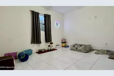 815 Juniper Lane, Melbourne, FL 32901 - Photo 17
