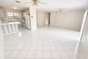 986 Piedmont Ave NE, Palm Bay, FL 32907 - Photo 5