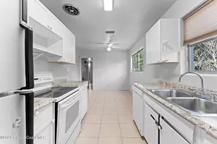 1042 Azalea Ln, Cocoa, FL 32922 - Photo 13
