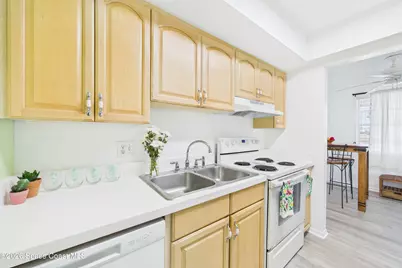 1011 S Miramar Avenue #Unit 6, Indialantic, FL 32903 - Photo 13