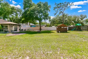 142 E 11th St, Chuluota, FL 32766 - Photo 25