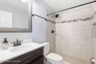 2936 Pembroke Rd, Melbourne, FL 32935 - Photo 17
