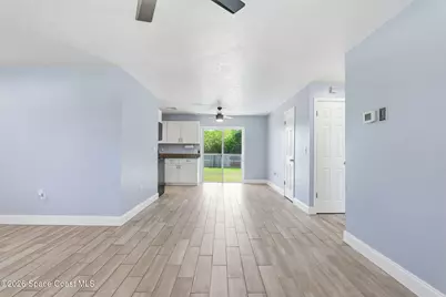 2936 Pembroke Road, Melbourne, FL 32935 - Photo 7