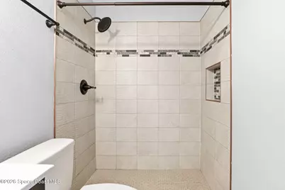 2936 Pembroke Road, Melbourne, FL 32935 - Photo 19