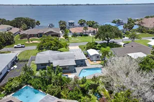 2135 S River Rd, Melbourne Beach, FL 32951 - Photo 17