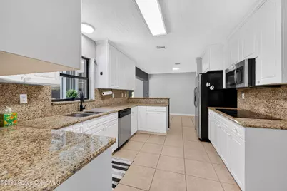 2135 S River Road, Melbourne Beach, FL 32951 - Photo 31