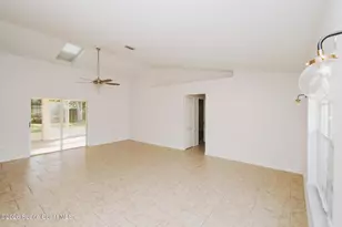 816 Hunters Creek Dr, Melbourne, FL 32904 - Photo 5