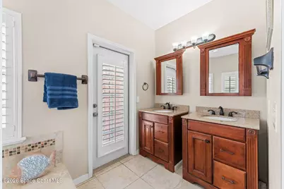 2705 N Indian River Drive, Cocoa, FL 32922 - Photo 17