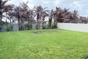 4649 Amaca Bay Ln, Melbourne, FL 32935 - Photo 27