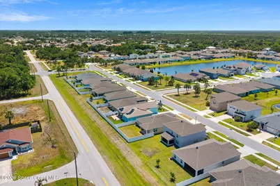 1052 Corbin Circle SW, Palm Bay, FL 32908 - Photo 39