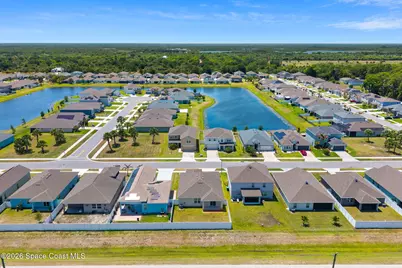 1052 Corbin Circle SW, Palm Bay, FL 32908 - Photo 3