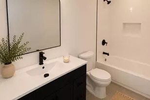 5745 King James Ave, Leesburg, FL 34748 - Photo 17