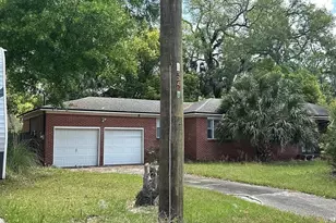 1353 Live Oak Ln, Jacksonville, FL 32206 - Photo 3