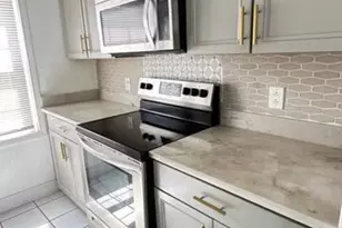 120 E Colonial Ct, Indian Harbour Beach, FL 32937 - Photo 3
