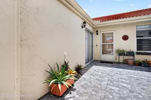 733 Green Valley Ln, Melbourne, FL 32940 - Photo 3