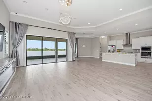 8289 Stonecrest Dr, Melbourne, FL 32940 - Photo 11