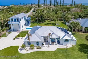 125 Bayshore Dr, Melbourne Beach, FL 32951 - Photo 1
