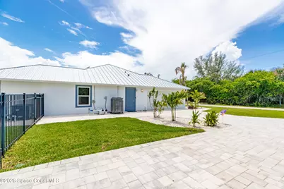 125 Bayshore Drive, Melbourne Beach, FL 32951 - Photo 23
