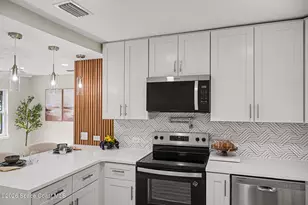 352 Vesta Cir, Melbourne, FL 32901 - Photo 5