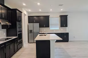 938 Soleway Ave NW, Palm Bay, FL 32907 - Photo 7